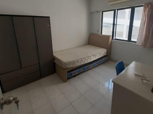Room for rent in Country Heights Damansara, Kuala Lumpur