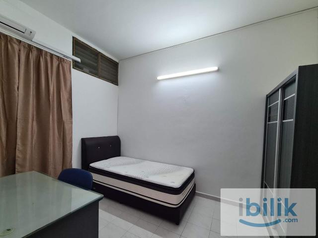 Room for rent in Wellesley, Penang