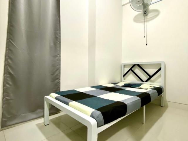 Room for rent in Petaling, Alam Impian
