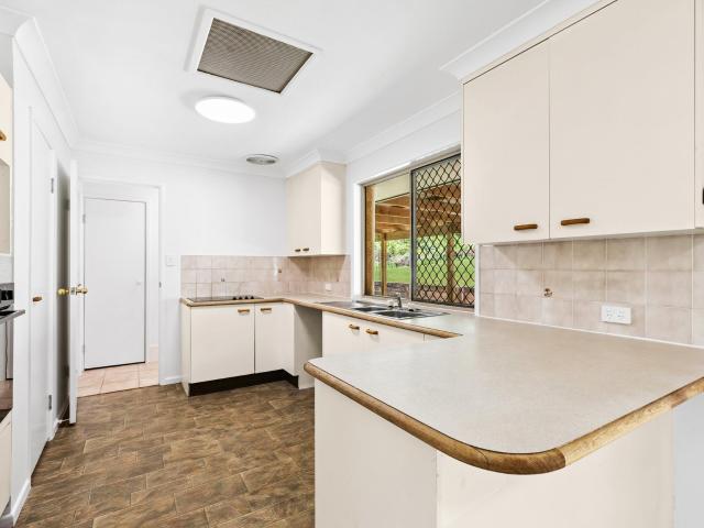 Cottage for sale in Kings Creek, Queensland