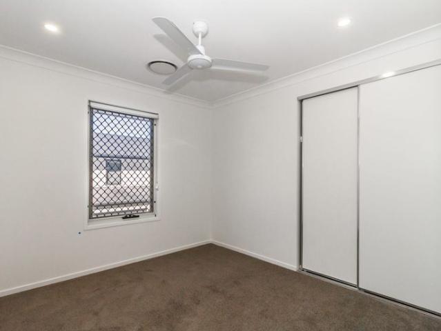 Townhouse for rent in Toombul, Queensland