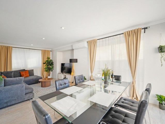 House for sale in Cloverdale, Western Australia
