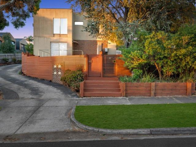 Townhouse for sale in Camerons Creek, Victoria