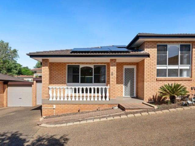 Villa for sale in Sydney, New South Wales