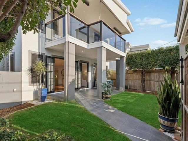 Townhouse for sale in Toowong, Greater Brisbane