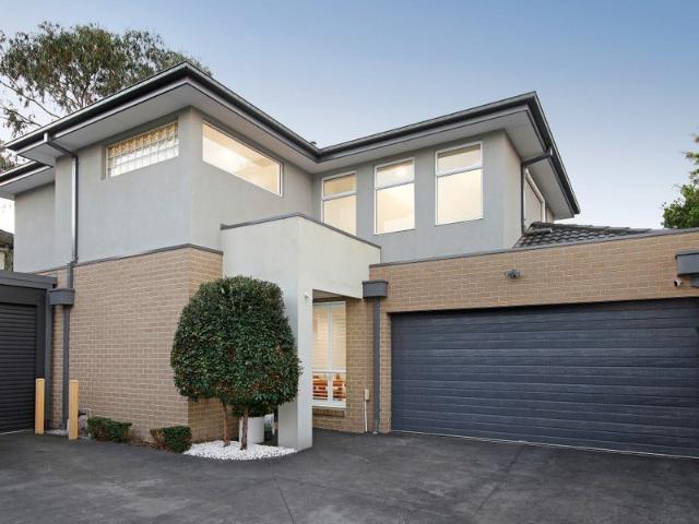 Townhouse for sale in Camerons Creek, Victoria