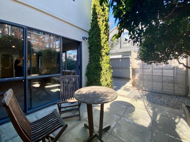 Townhouse for rent in Heathcote, Canterbury