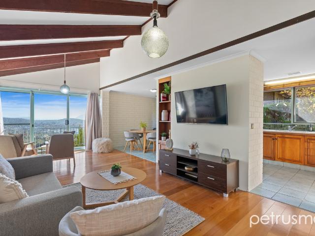 Villa for sale in Hobart, Tasmania