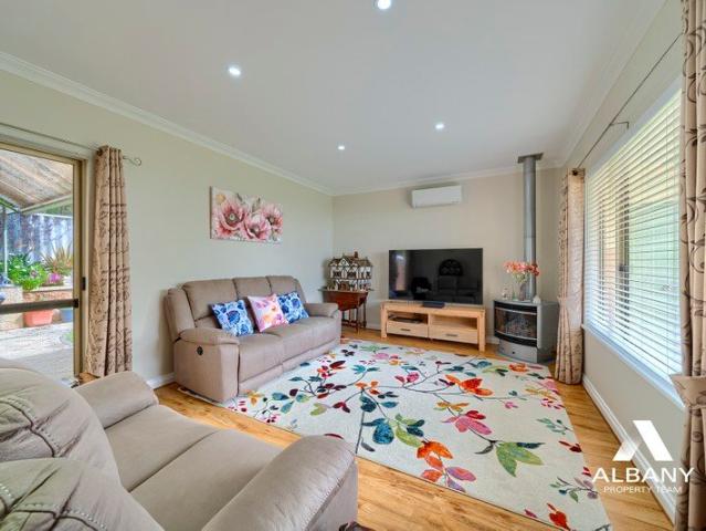 House for sale in Warral, Western Australia
