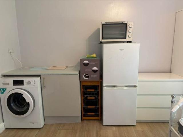 Studio for rent in Dollis Hill, Greater London