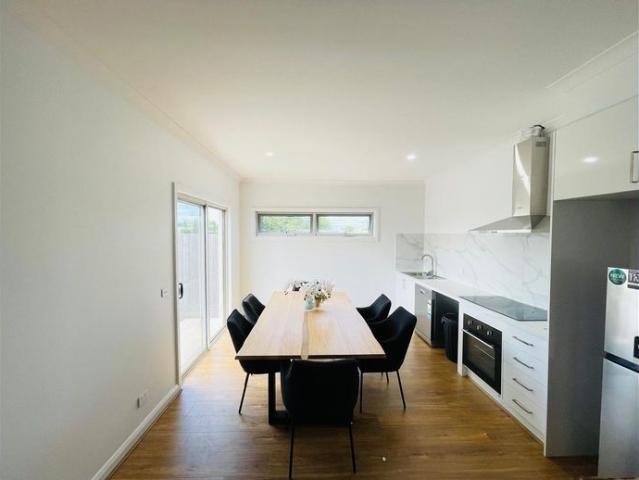 Granny Flat for rent in Geelong, Victoria