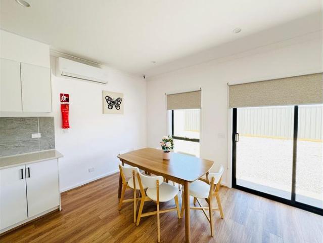 Granny Flat for rent in Shepparton, Victoria