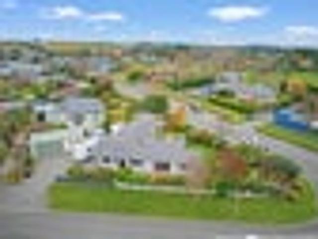House for sale in Otakou