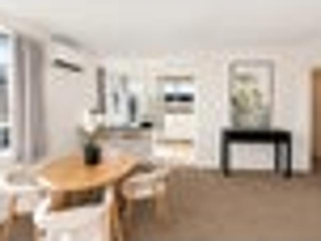 Apartment for sale in Heathcote, Canterbury