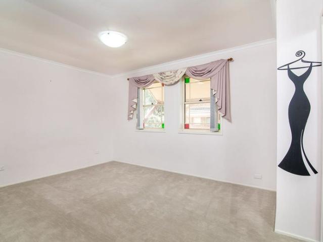 Townhouse for rent in Sydney, New South Wales