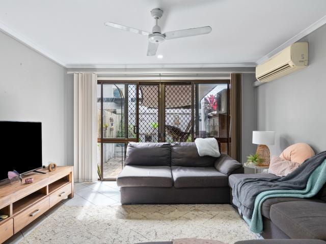 Apartment for sale in Earlville, Queensland