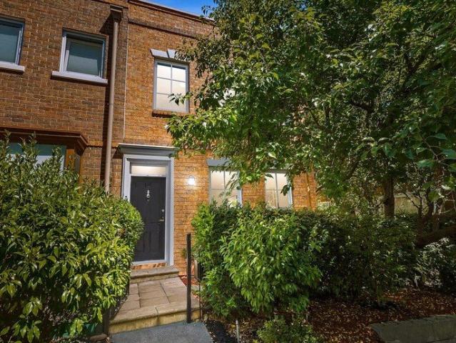 Townhouse for rent in Camerons Creek, Victoria