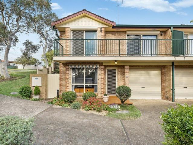Townhouse for sale in Sutherland, New South Wales