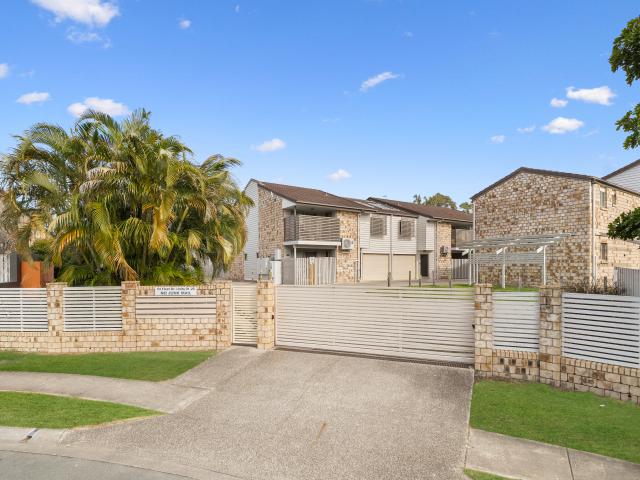 Townhouse for sale in Toombul, Queensland