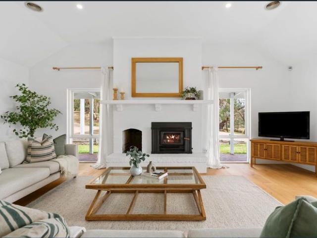 House for rent in Camerons Creek, Victoria