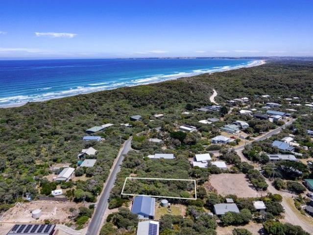 Land for sale in Venus Bay, Victoria