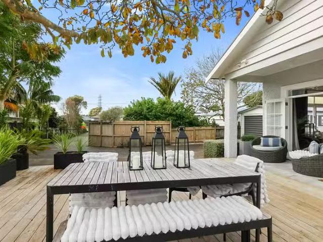 House for sale in Hillsborough, Taranaki