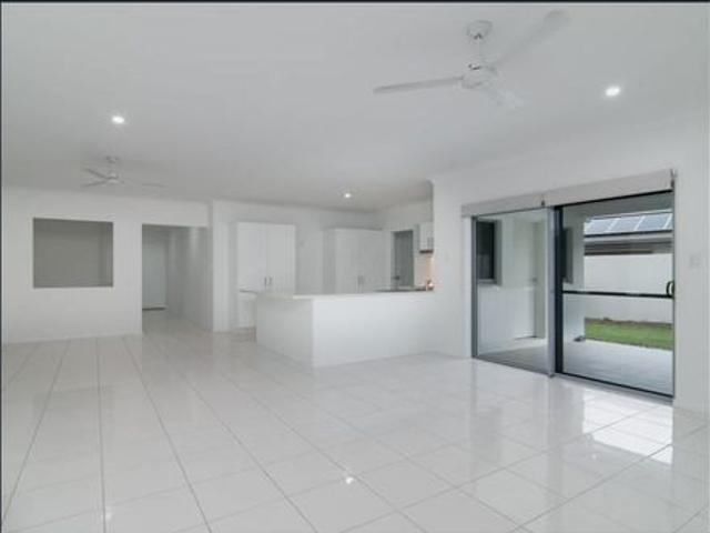 House for rent in Palm Cove, Queensland