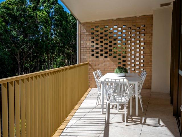 Apartment for sale in Middle Ridge, Toowoomba