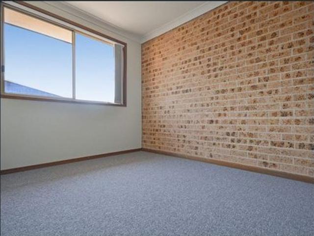 Townhouse for rent in Ambergate, New South Wales