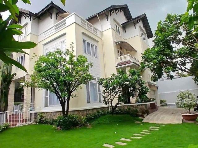 Biệt Thự cho thuê tại Khu phố 11, Thành phố Hồ Chí Minh