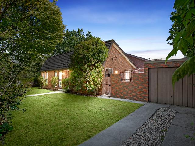 Apartment for sale in Camerons Creek, Victoria