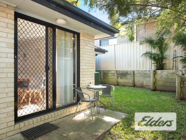 Villa for sale in Newcastle, Newcastle-Maitland
