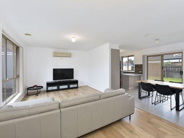 Apartment for rent in Airport West, Melbourne