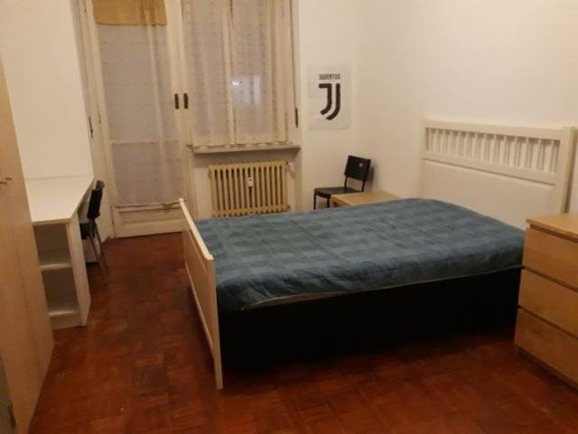 Stanza in affitto a Circoscrizione 8, Piemonte