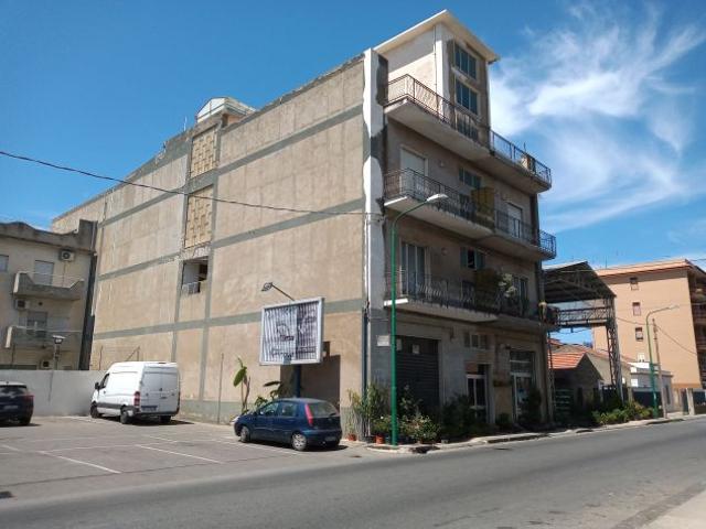 Locale Commerciale in vendita a Scala, Torregrotta