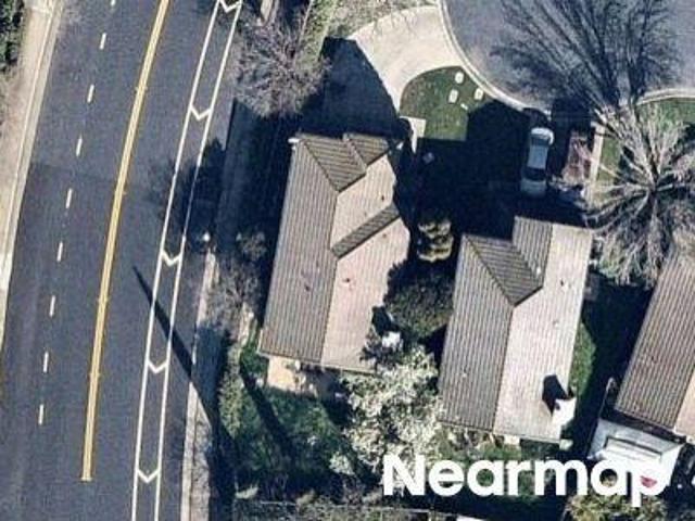 House for sale in Elk Grove