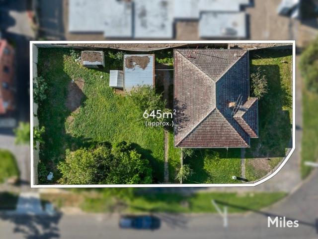 House for sale in Heidelberg Heights, Melbourne
