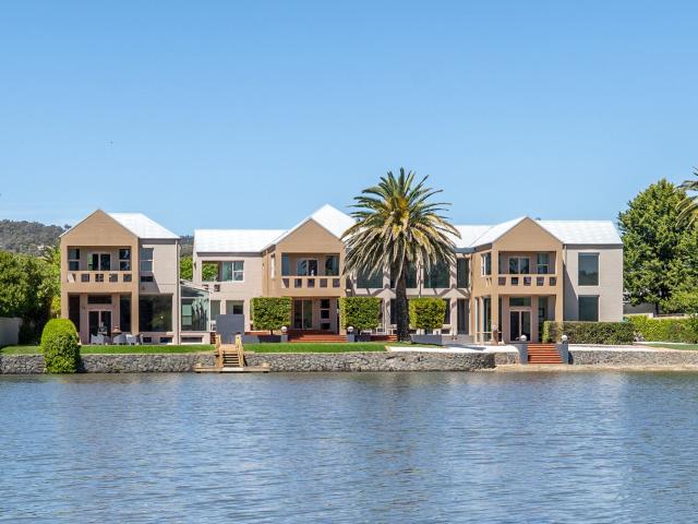 Property for sale in Jerrabomberra, Queanbeyan