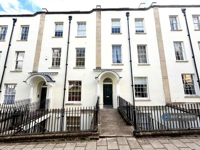 Apartment for rent in Tyndall's Park, Bristol