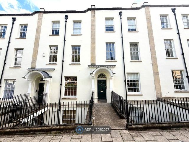 Apartment for rent in Tyndall's Park, Bristol