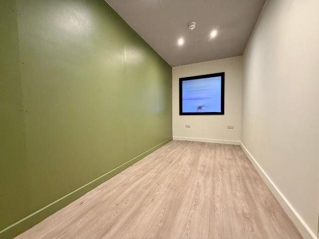 Apartment for rent in Durkar, West Yorkshire
