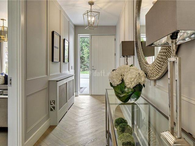 House to rent in Blackrock