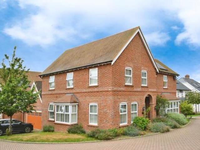 House for sale in King's Walden, Hertfordshire