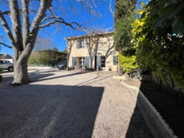 Maison location à Aix-en-Provence, Aix-en-provence