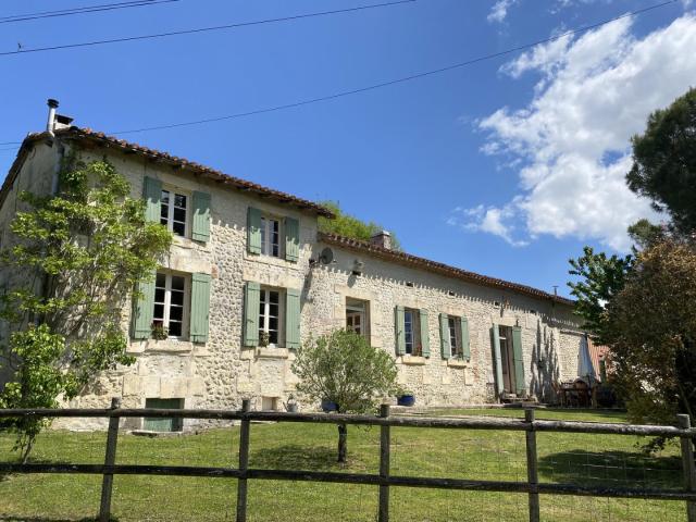 Maison vente à Angoulême, Aubeterre-sur-dronne