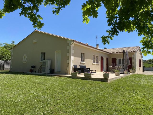 Maison vente à Baignes-sainte-radegonde, Le Plein