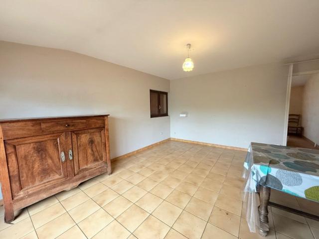 Maison vente à Cahors, Pradines