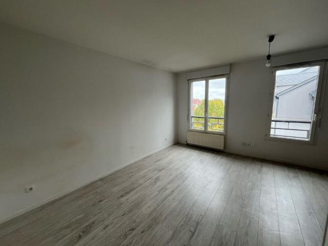 Studio location à Chartres, Eure-et-Loir