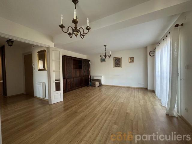 Appartement vente à Saint-Amand-Montrond, Saint-amand-montrond