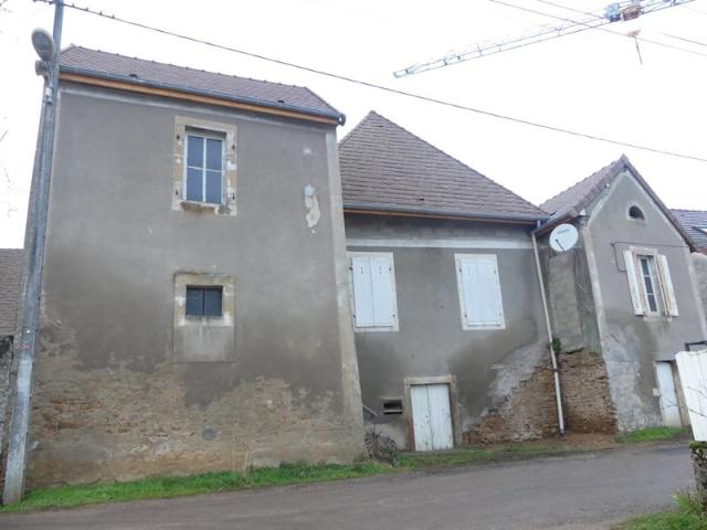 Maison vente à Autun, Couches